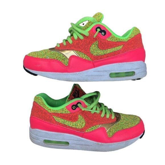 RARE 2016 Nike Air Max 1 SE Ghost Green Size 5.5 - Picture 2 of 16